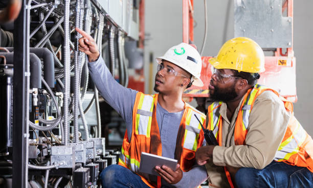 Best Electrical Installation Contractor  in Horicon, WI