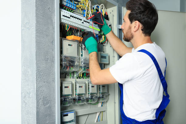Best Emergency Electrical Repair  in Horicon, WI